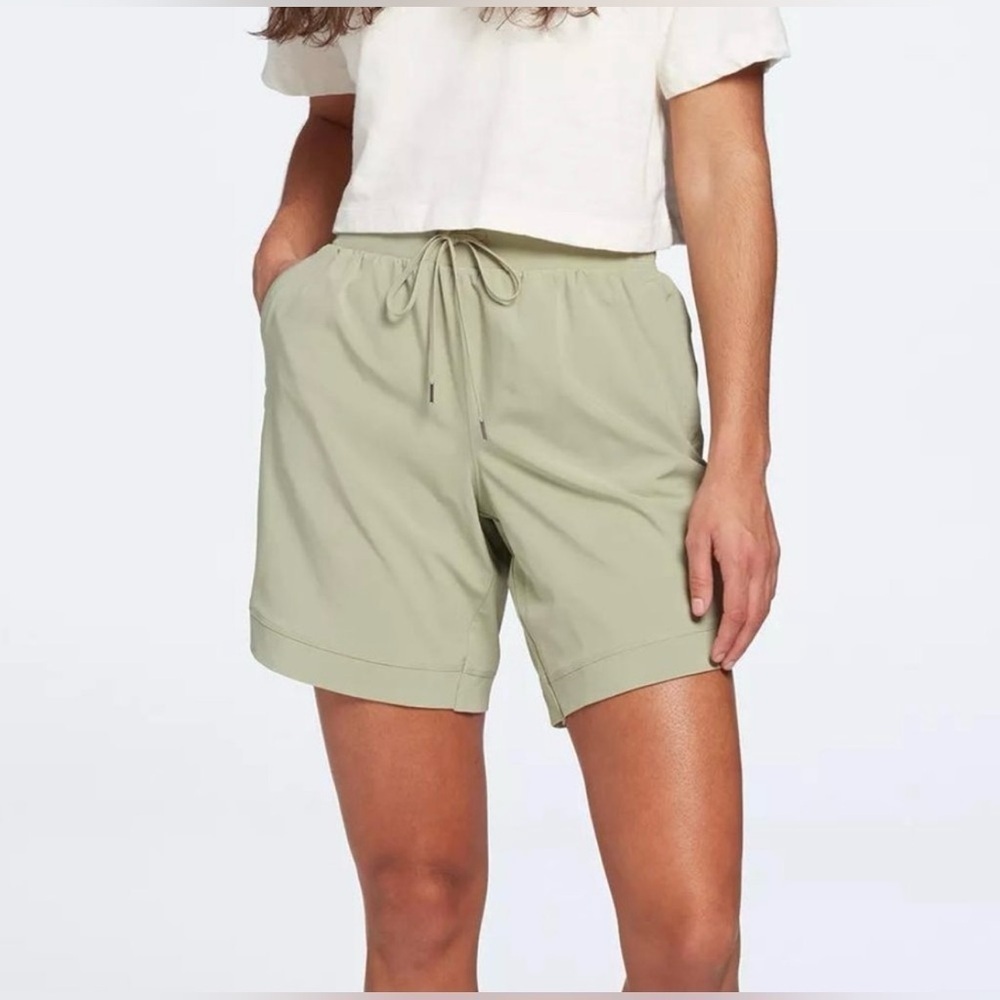 Calia Women’s Journey Woven Bermuda Shorts in Smudge Sage Size XS